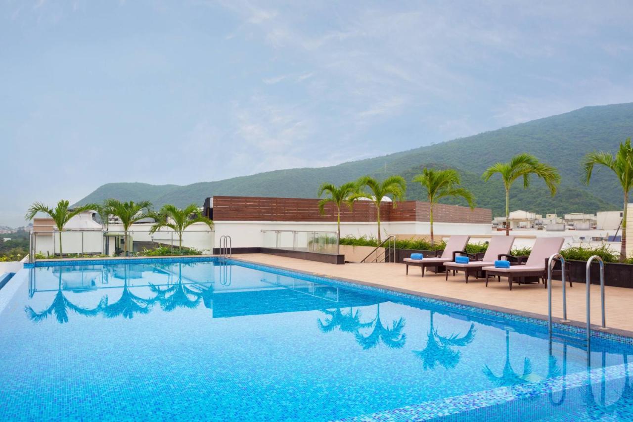 Hotel Fairfield By Marriott Visakhapatnam Esterno foto