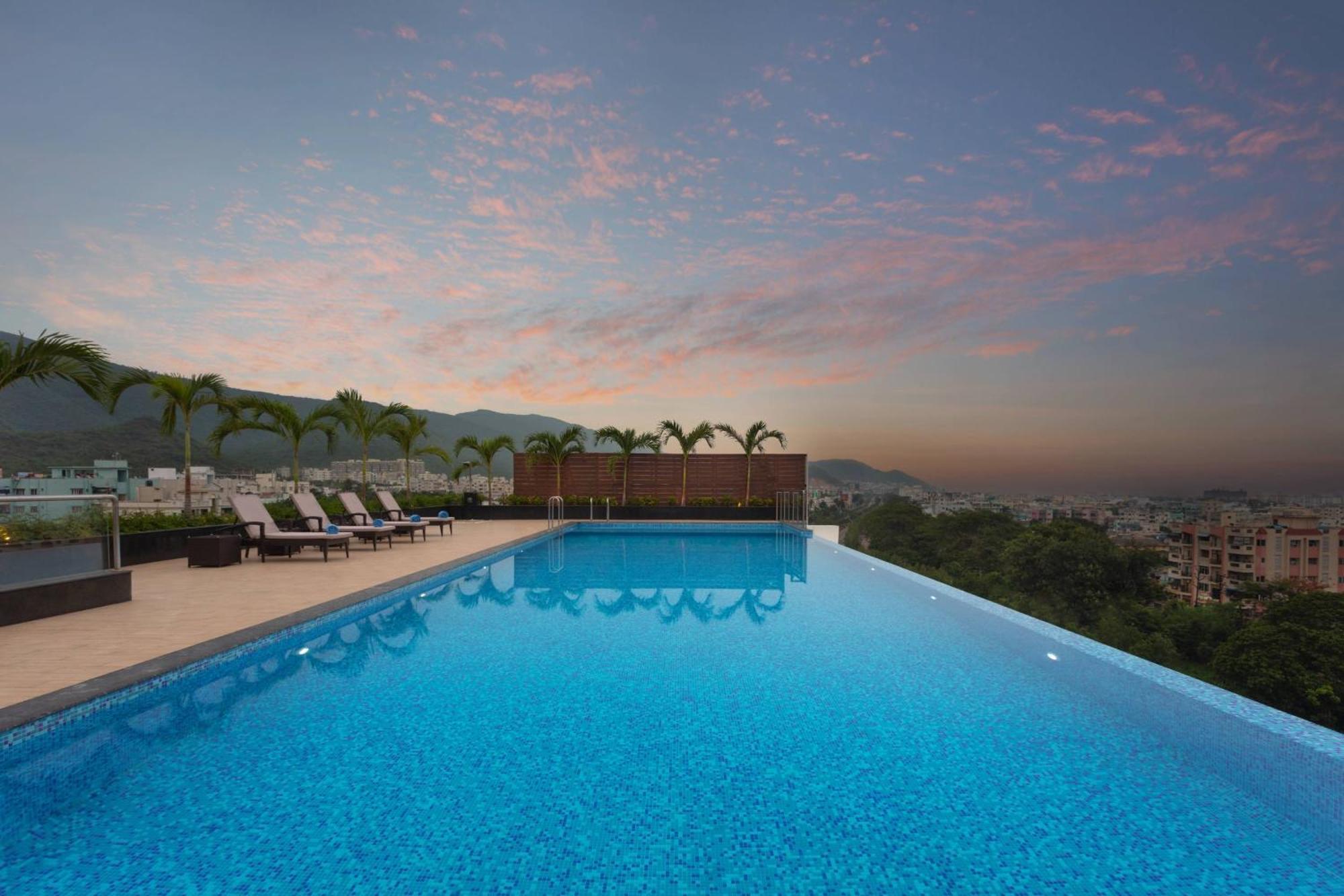 Hotel Fairfield By Marriott Visakhapatnam Esterno foto
