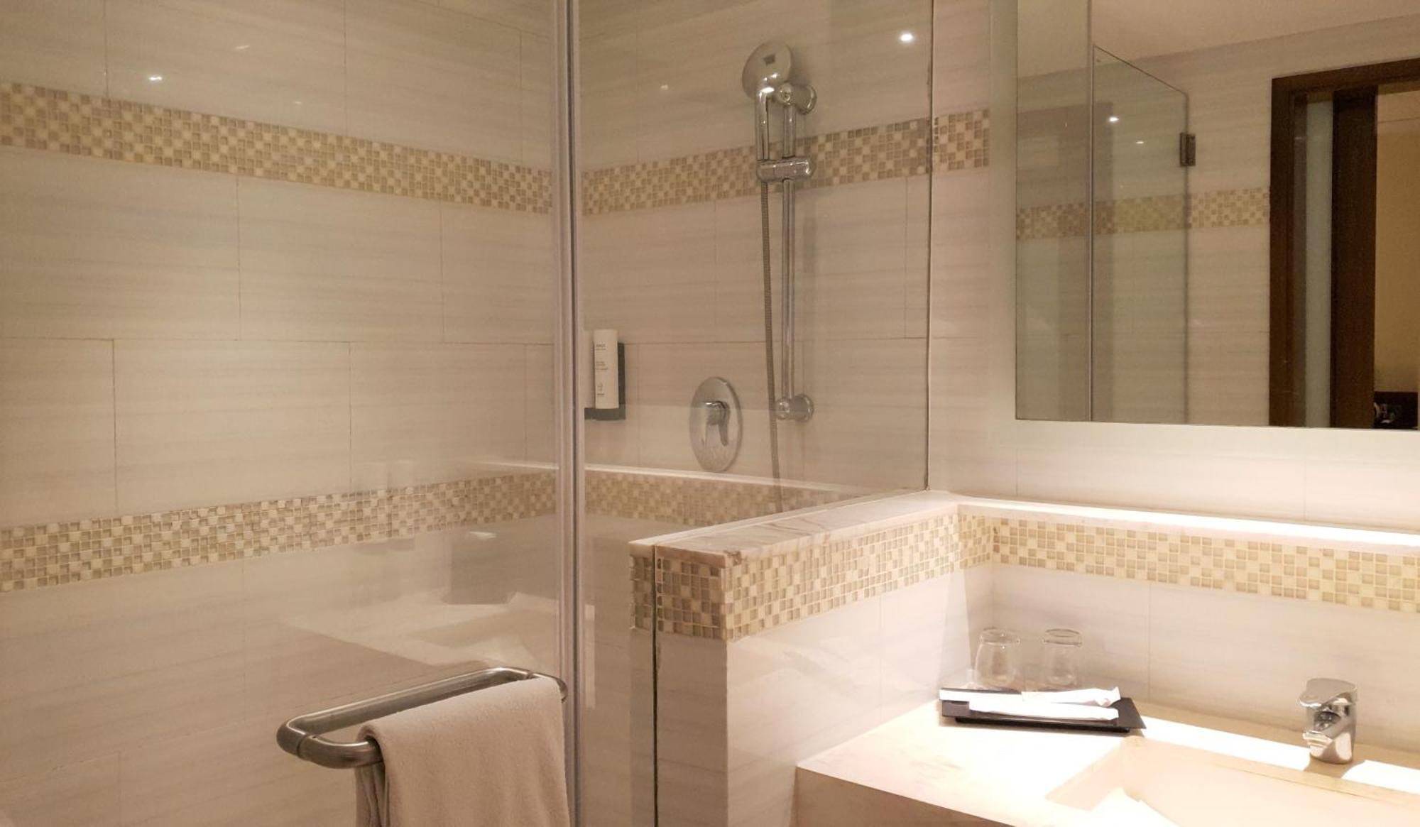 Hotel Fairfield By Marriott Visakhapatnam Esterno foto